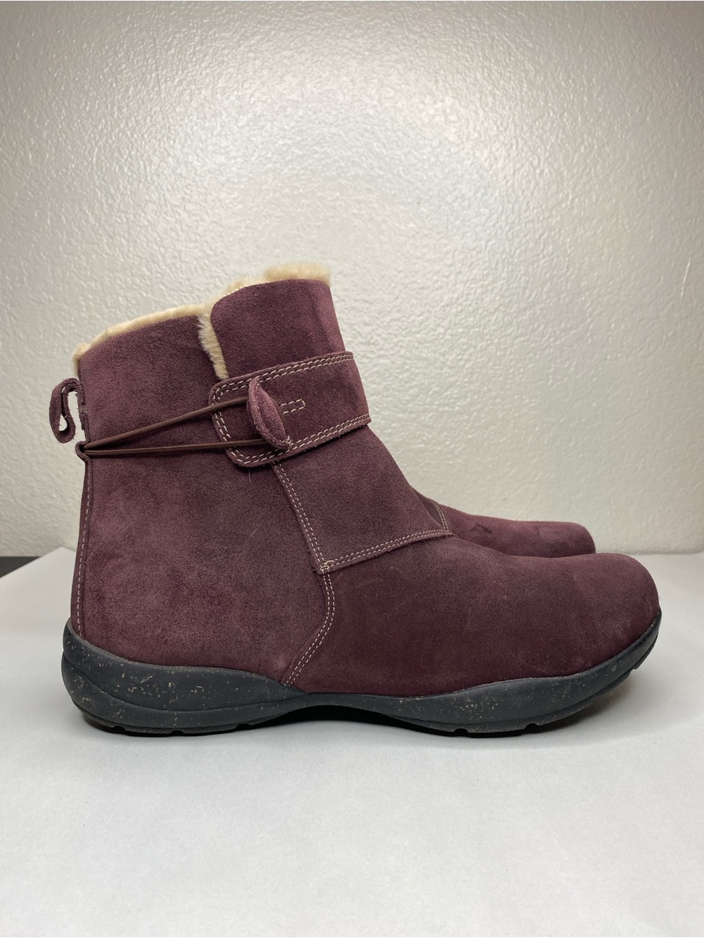 Clarks Roseville Burgundy Leather Suede Faux Fur Lining Ankle Boot Size 11